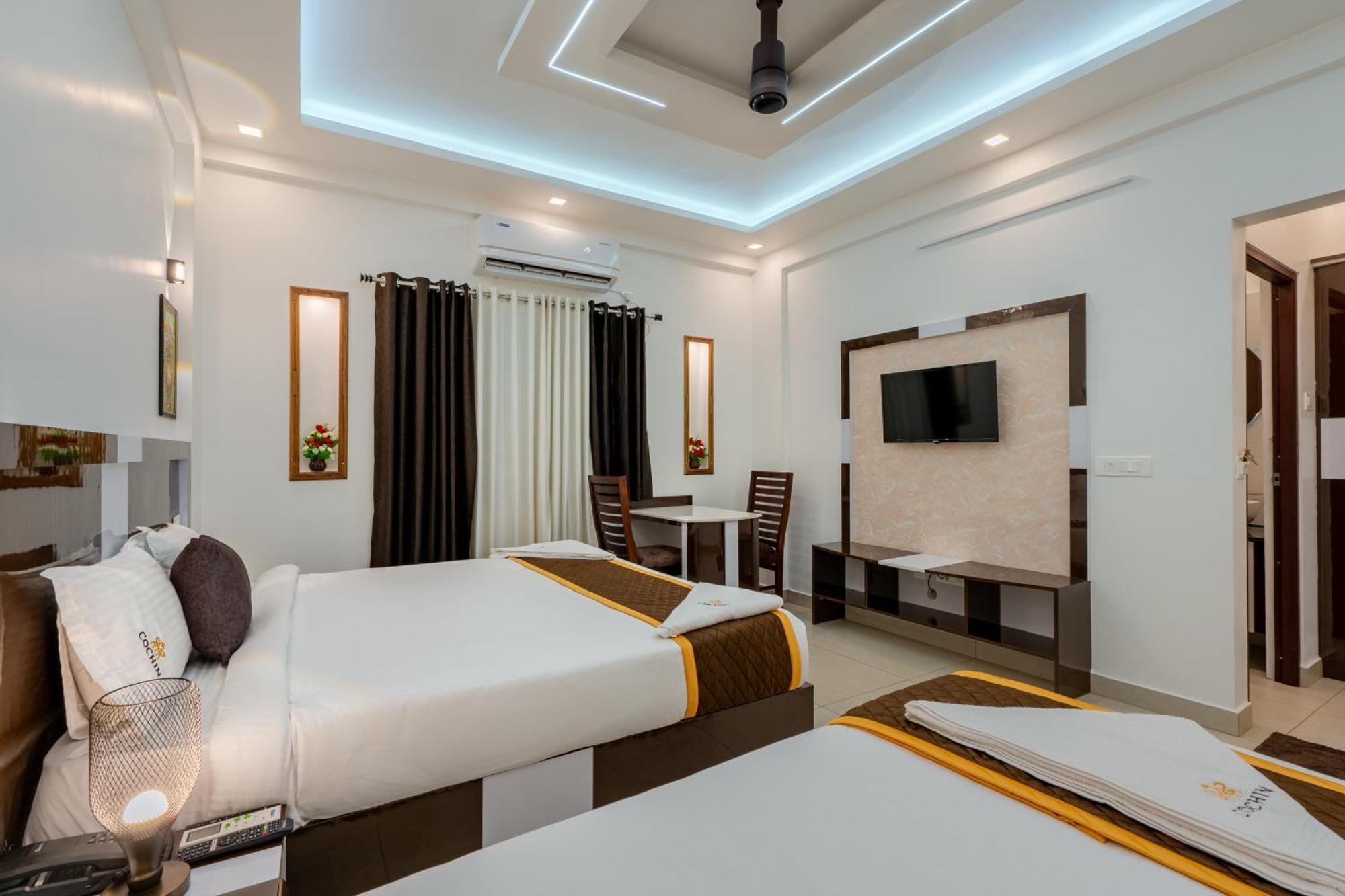 Cochin Airport Hotel Kochi Exterior foto